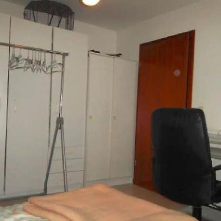 Duesseldorf - Separates, Privates Zimmer 外观 照片